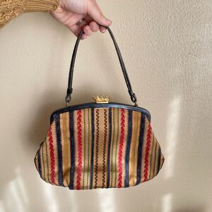 Vintage Coronet Handbag Tapestry Texture Embroidered Crown Clasp Shoulder Strap